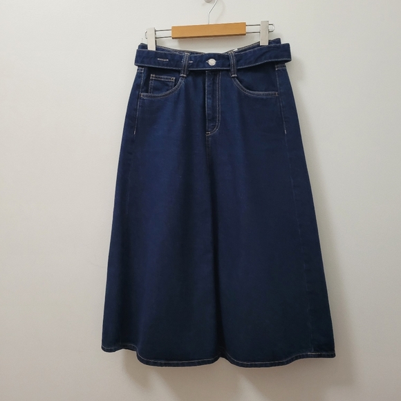 ZARA Classic Dark Wash Denim A-Line Belt Midi Skirt XS - Picture 2 of 4